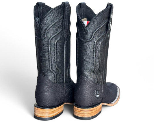 VÍBORA DE PITÓN NEGRO