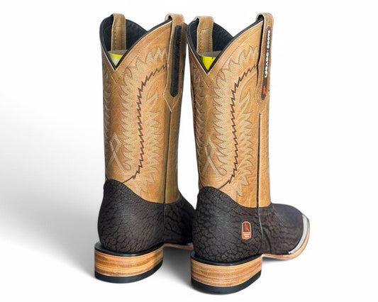 CUELLO DE TORO CAFÉ